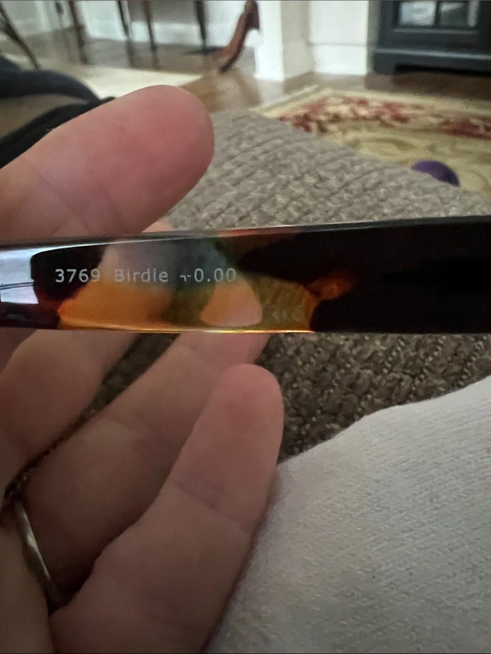 Peepers Tortoiseshell Blue Light Readers with Colorful Stripe Sleeve
